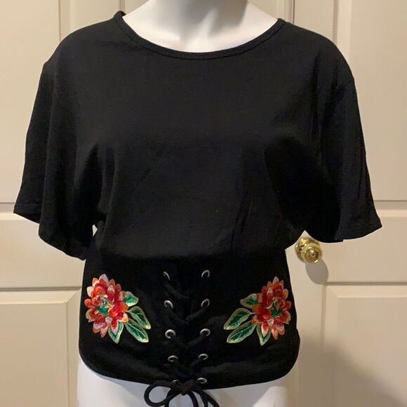 500 Maison Cinqcent Embroidered blacktop. NWT. Med - Picture 2 of 14